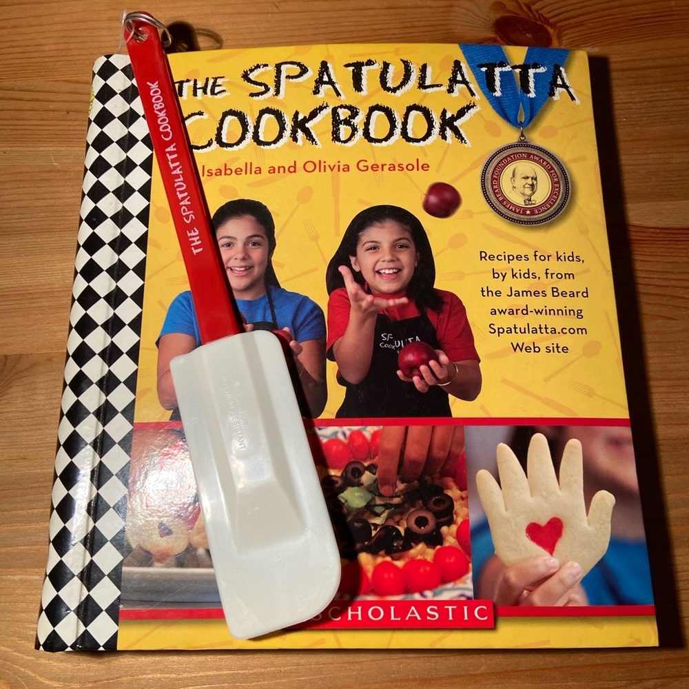 Spatulatta Kid’s Cookbook